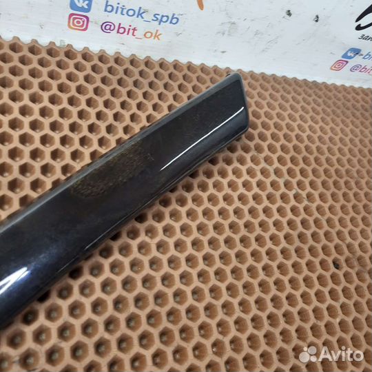 Накладка карты передней правой двери BMW f07 Ясень