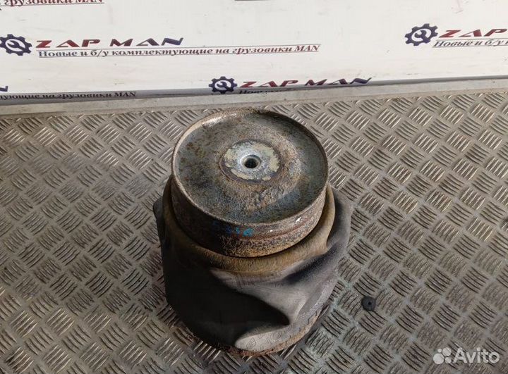 Пневмоподушка правая Man Tga