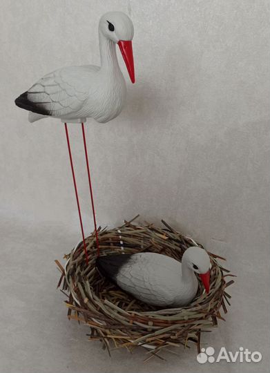 Декор. Гнездо из ротанга с аистами
