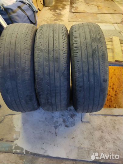 Dunlop Grandtrek ST30 225/65 R17