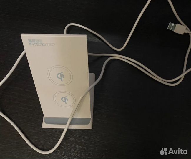 Беспроводная зарядка для телефона interstep