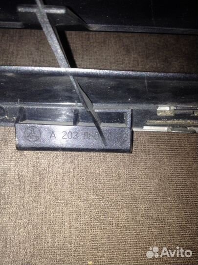 Решётка радиатора на мерс