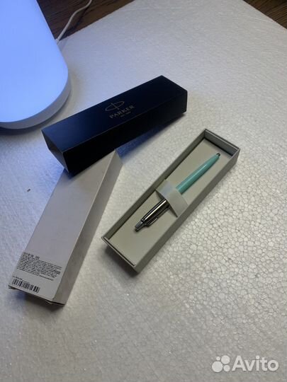 Шариковая ручка parker
