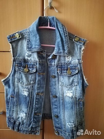 Джинсовая жилетка для девочки 25 размер