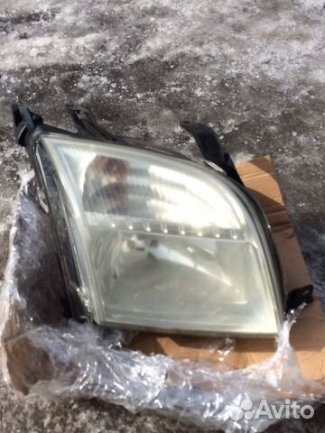 Фара правая Ford Fusion 2002-2005