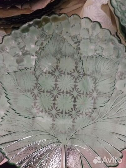 Сервиз(набор) столовой посуды