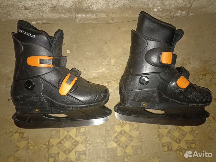 Коньки хоккейные детские