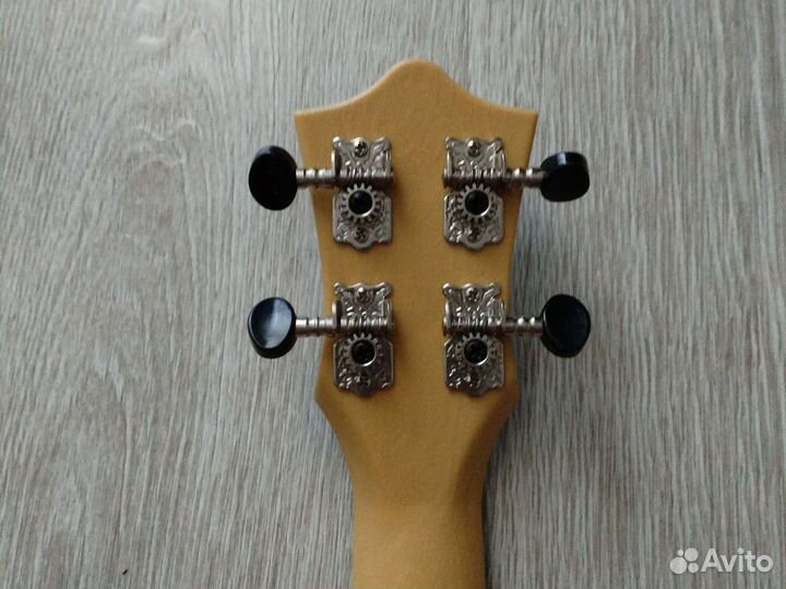 Укулеле Flight TUS 40 graffiti