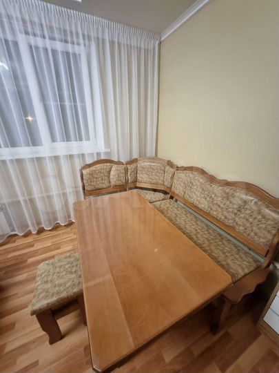 2-к. квартира, 80 м², 2/2 эт.