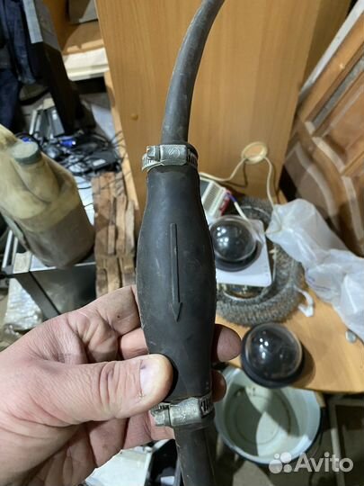 Груша для перекачки топлива