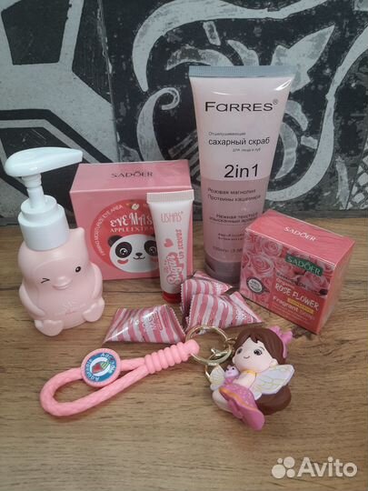 Подарочный набор косметики
