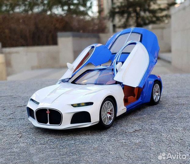 Коллекционная машинка спорткар Bugatti Atlantic