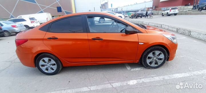 Hyundai Solaris 1.4 AT, 2015, 242 399 км