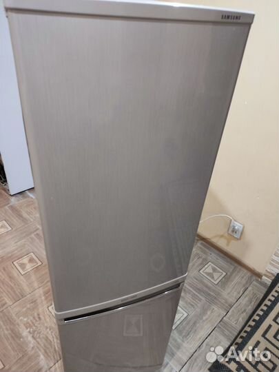 Холодильник