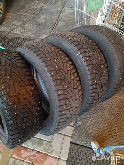 Pirelli Winter Ice Zero 235/55 R19 105H