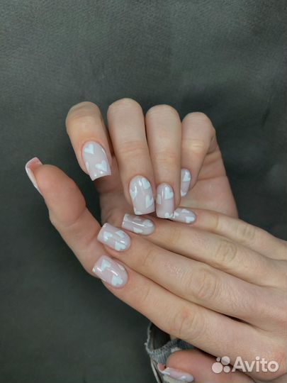 Мастер маникюра