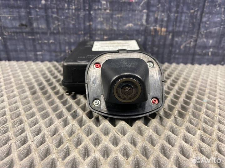 Камера заднего вида Bmw X5 E70 N62 2007