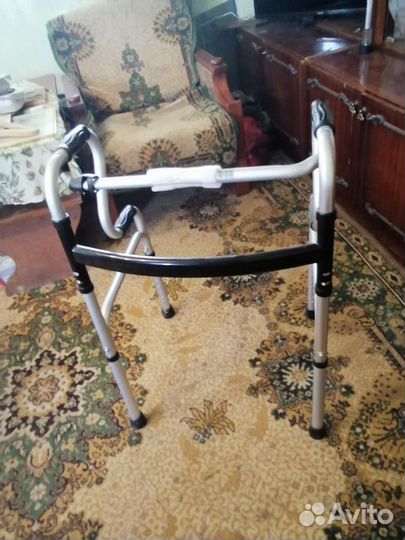 Ходунки для взрослых