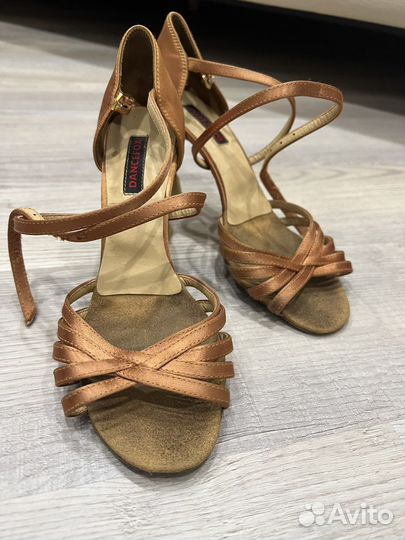 Спортивные бальные танцы