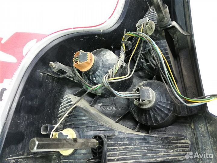 Фонарь задний правый Volvo Xc90 C 91 B6294T 2003