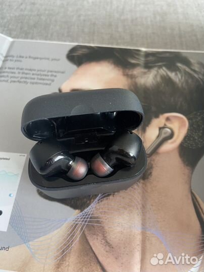 Беспроводные наушники soundcore liberty air2