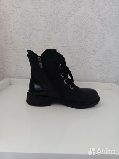 Ботинки женские демисезонные натуральная кожа 36