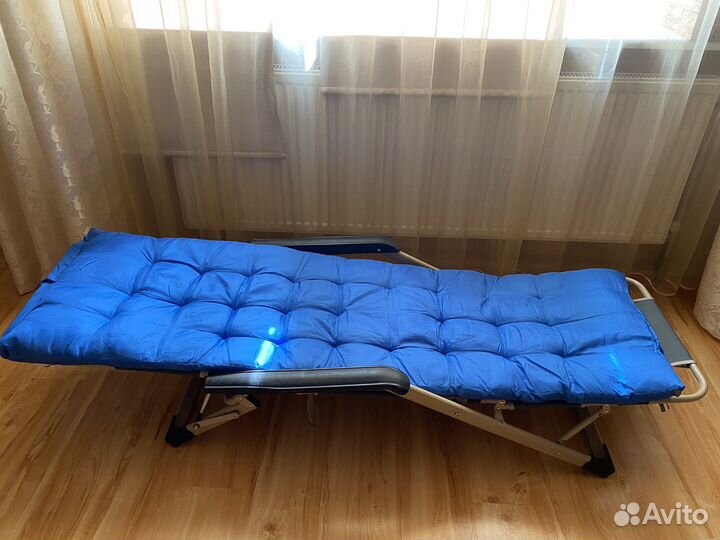 Кресло-шезлонг (раскладушка) складное