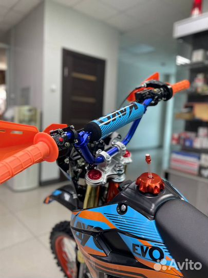 Питбайк kayo evolution YX140EM 17/14 KRZ