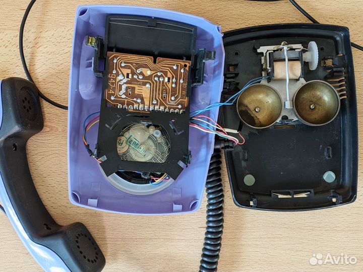 Телефон дисковый сиреневый проводной