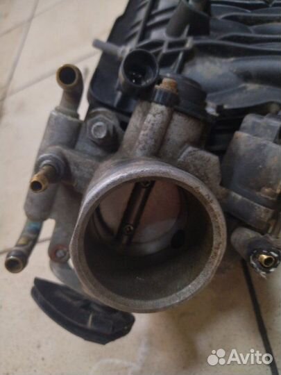 Коллектор впускной Ваз LADA Kalina 21183 2010