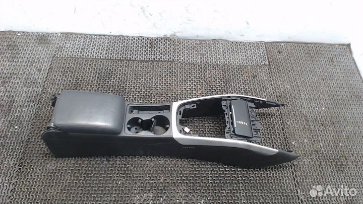 Консоль салона Audi A5, 2009