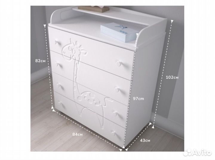 Кровать детская и комод