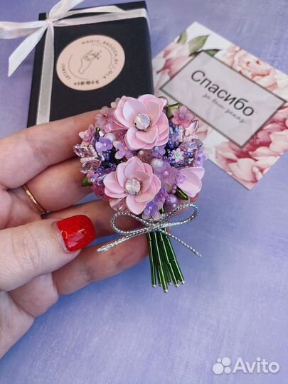 Брошь ручной работы