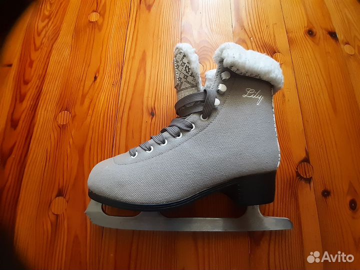 Коньки женские фигурные nordway 37