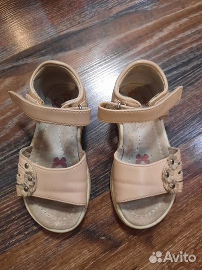 Обувь для девочки 22 23 размер