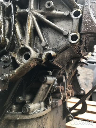 Двигатель Mitsubishi Pajero 4