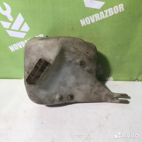 Бачок омывателя лобового стекла бмв Е30