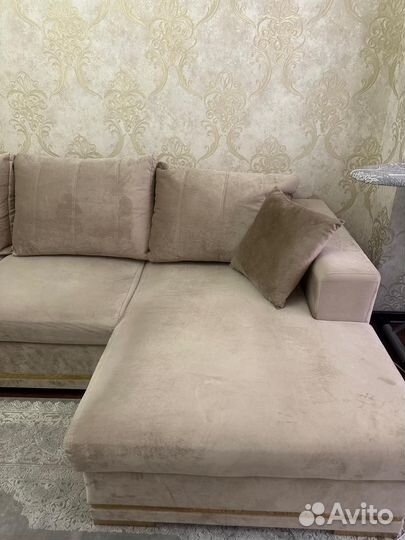 Угловой диван