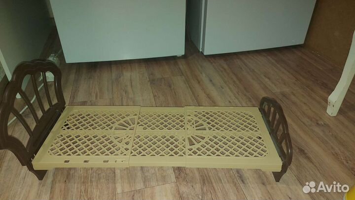 Кроватка для кукол