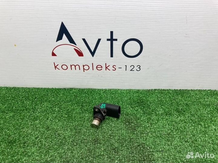 Датчик положения распредвала Volkswagen Touareg 7L