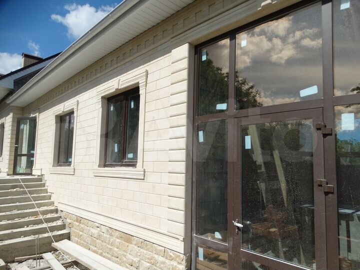 Дом 260 м² на участке 7 сот.