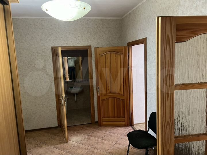 2-к. квартира, 72,4 м², 1/5 эт.