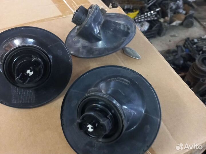 Renault Kangoo крышка 7700315330A бензобака ключ