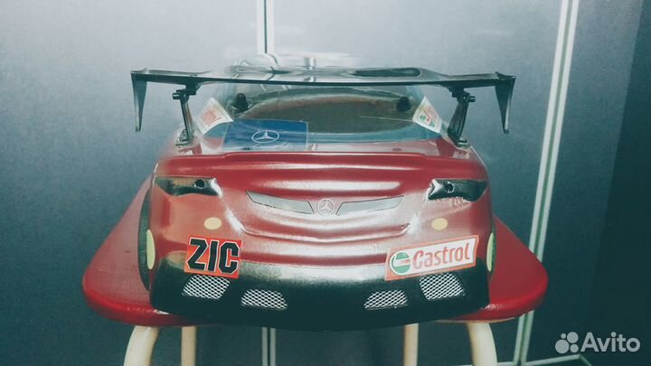 Радио управляемая машинка с нитро двс