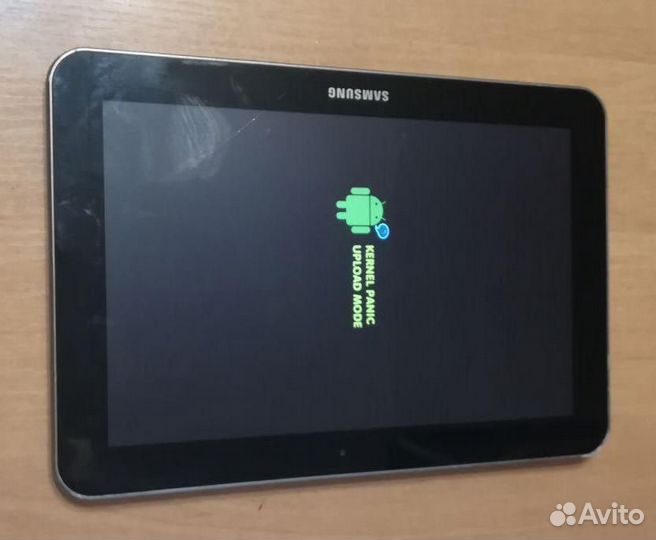 Samsung GT-P7300 телефоны на запчасти