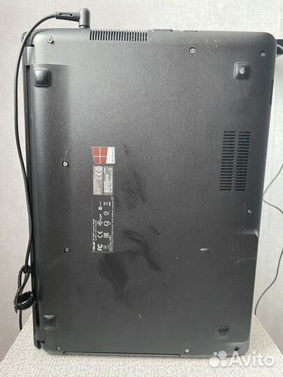 Ноутбук asus