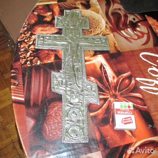 Старинный крест