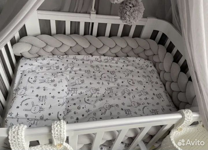Комплект в кроватку для новорожденных