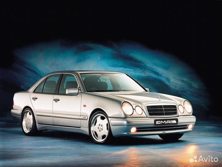 Заднее стекло на Mercedes W210 Замена