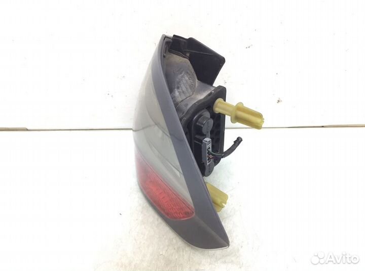 Фонарь Ford S-Max (2006-2015)